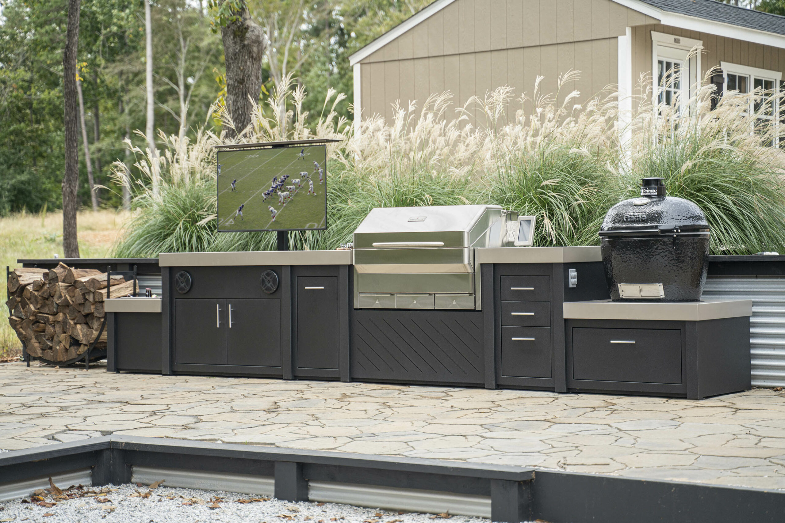 Creating An Inexpensive Outdoor Kitchen With Concrete Countertops